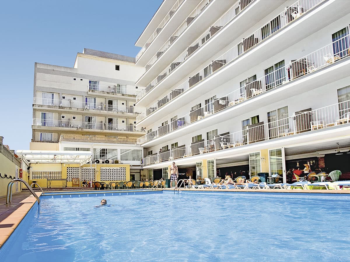 Hotel Riutort
