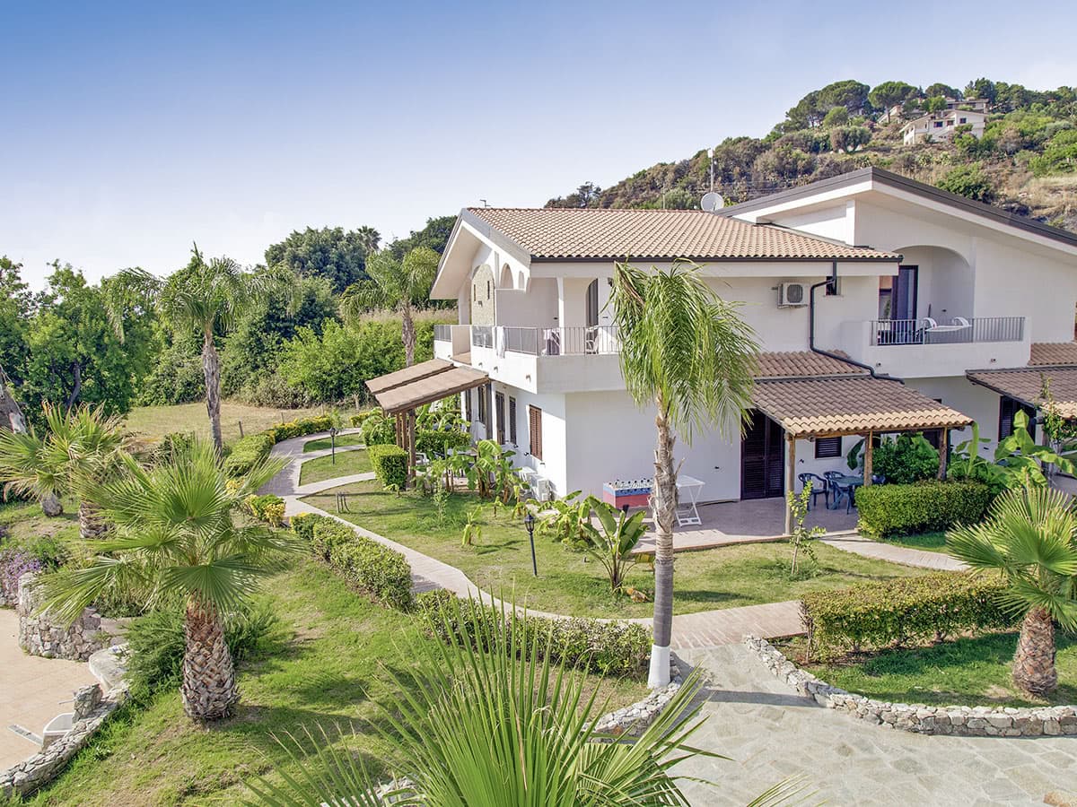 Luzia AgriResort