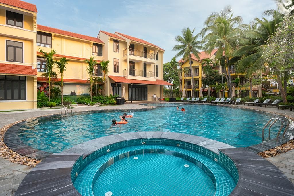 Ultiem genieten in Hoi An: 10 dagen Anmira Resort & Spa vanaf €1542
