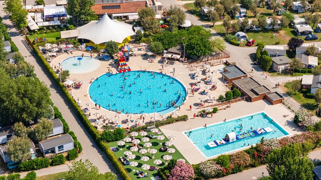 Vigna sul Mar Family Collection