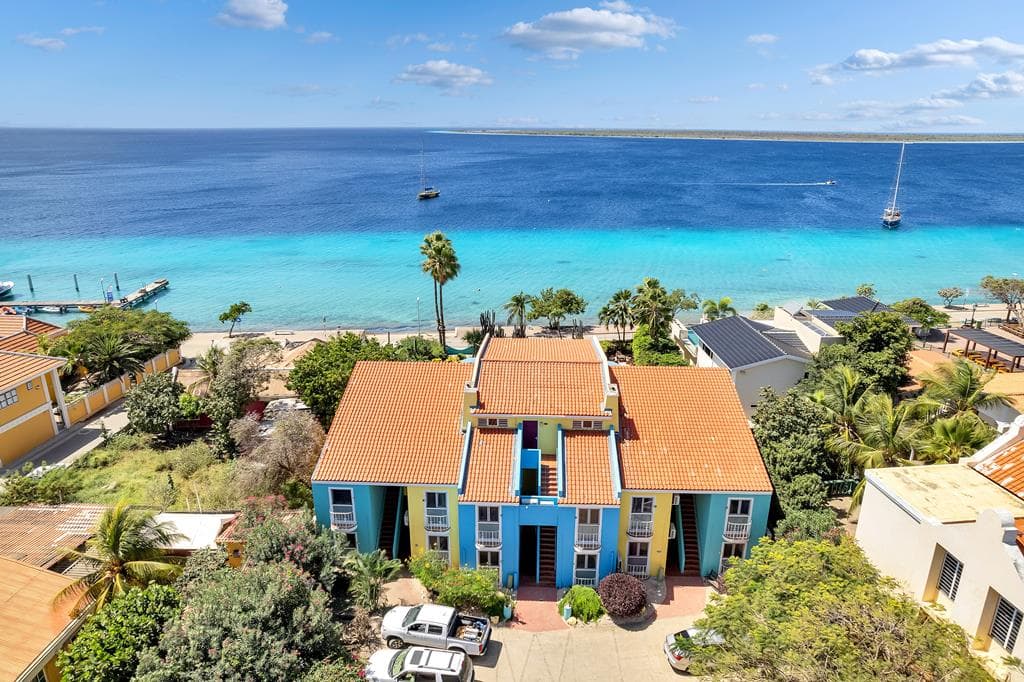 Bonaire Oceanfront 1