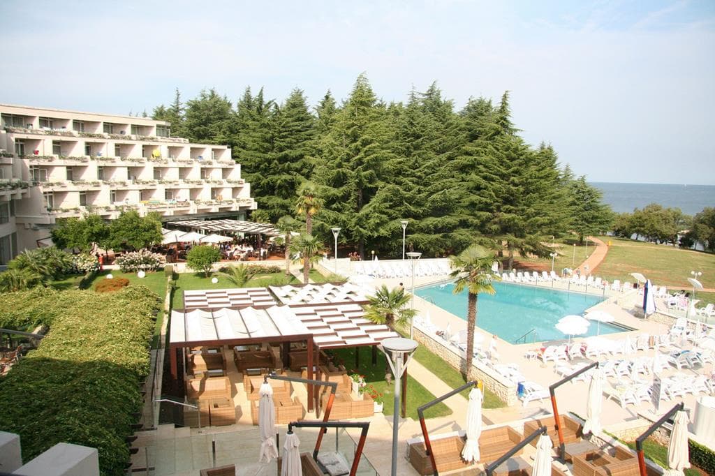 Mediteran Plava Laguna 3