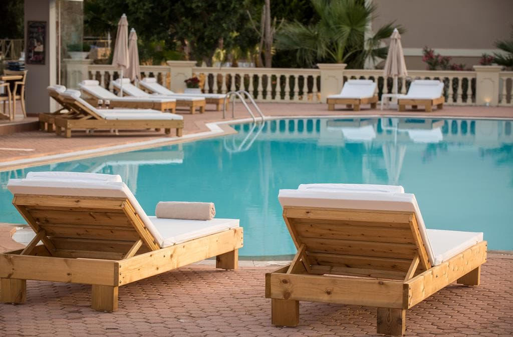 Notos Heights Hotel & Suites 2