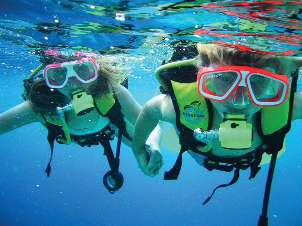 Harbour Village Beach Club 4