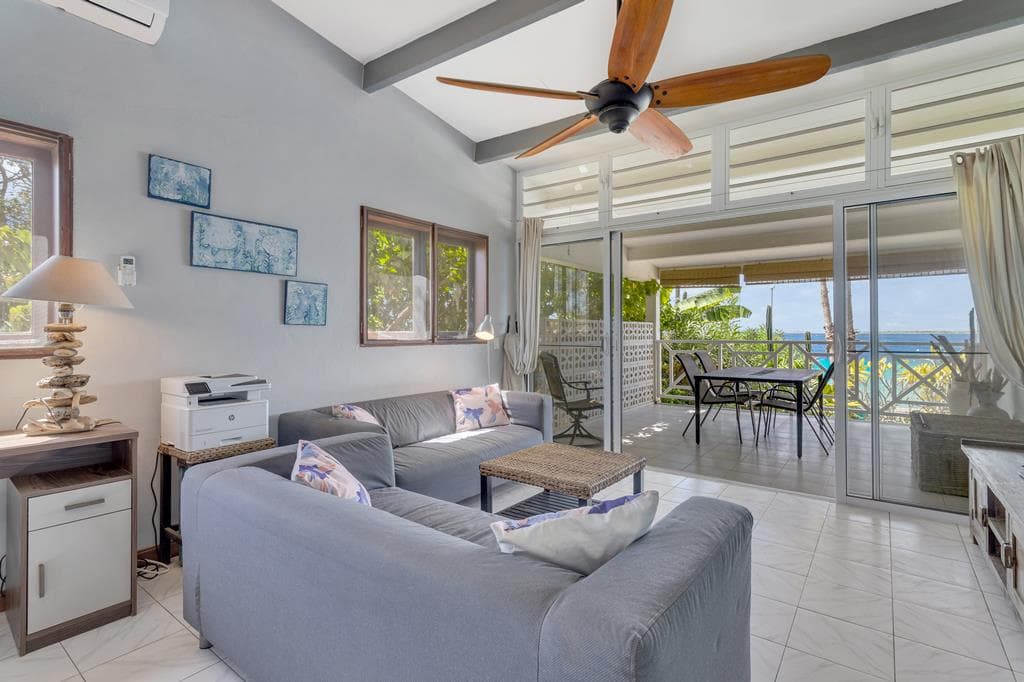 Bonaire Oceanfront 4