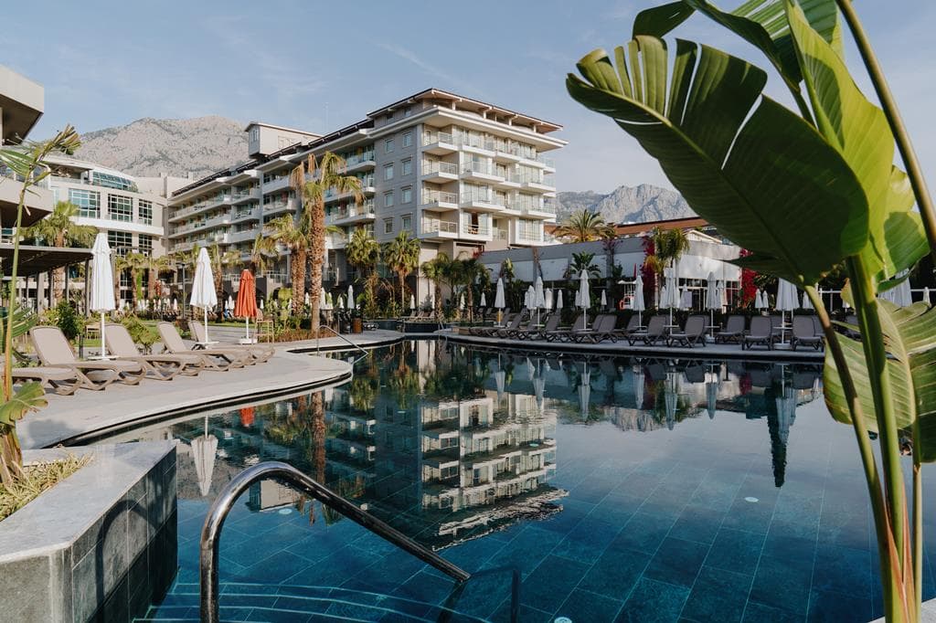 Topdeal: 8 dagen Akra Kemer in zonovergoten Kemer voor slechts €867