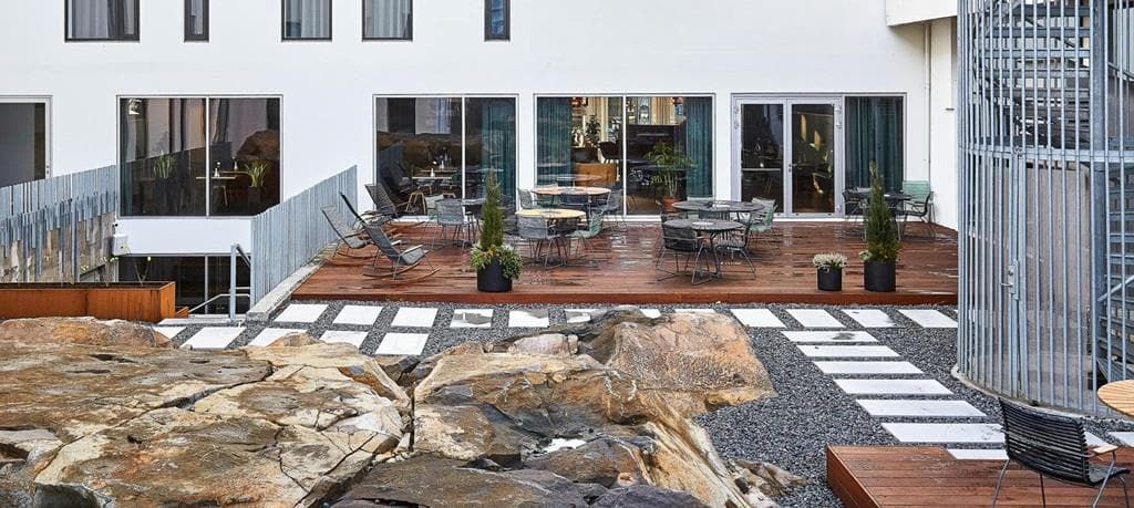 Topdeal: 4 dagen Reykjavik bij Midgardur by Center Hotels voor €612