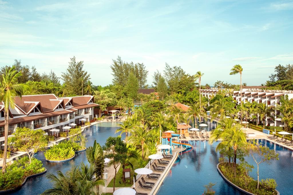 Ultiem genieten: 10 dagen Kamala Beach Resort vanaf €1.026