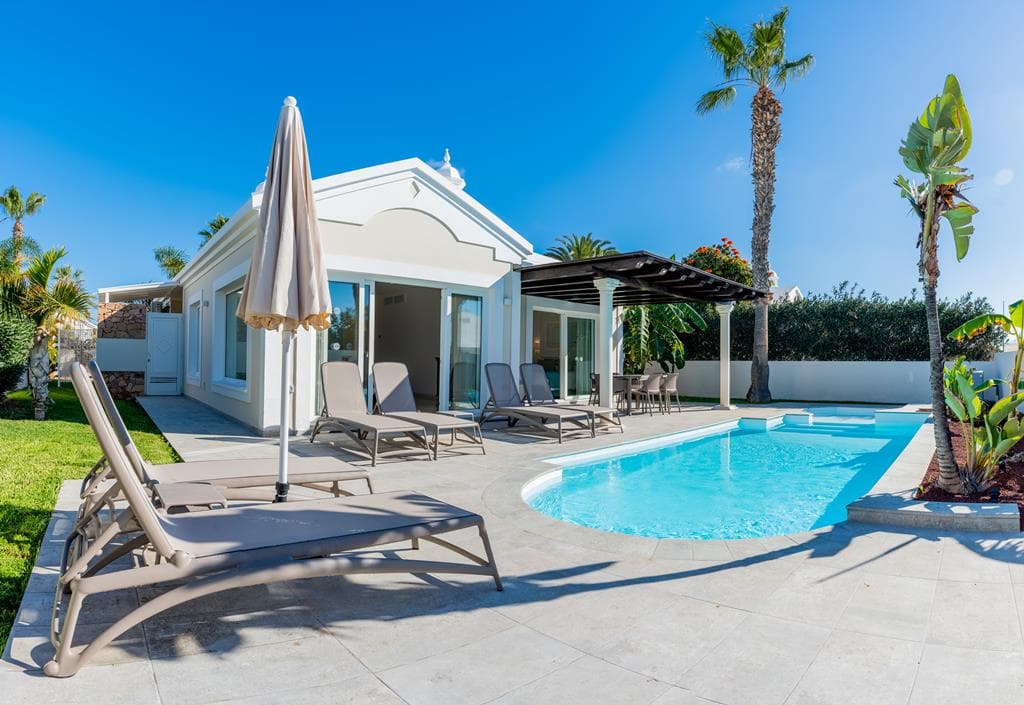 Alondra Villas & Suites