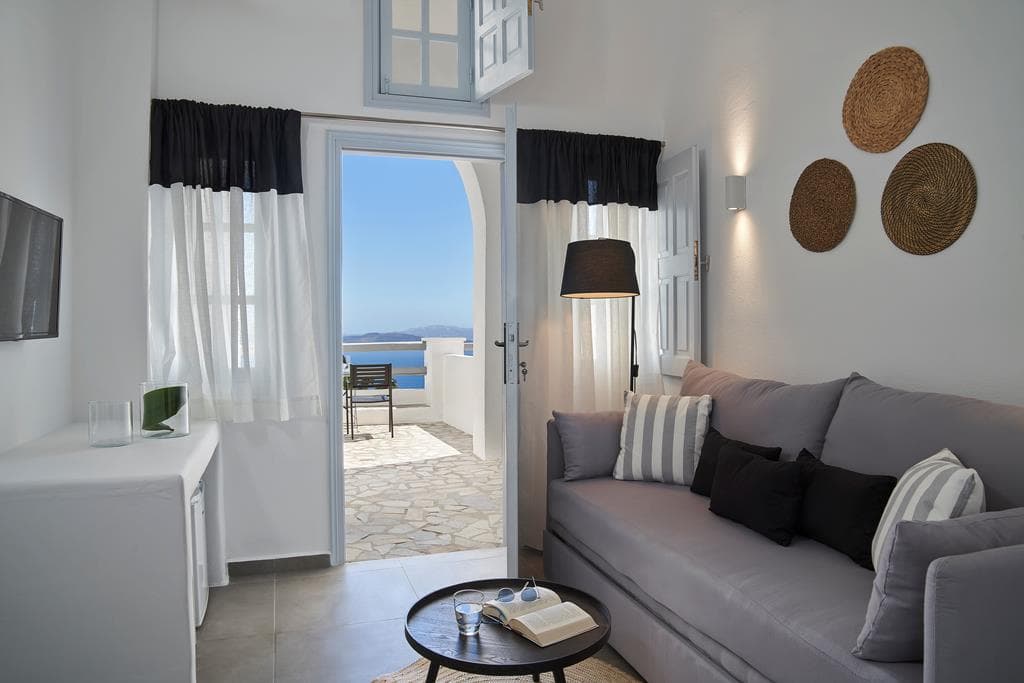 Mr & Mrs White Santorini 4