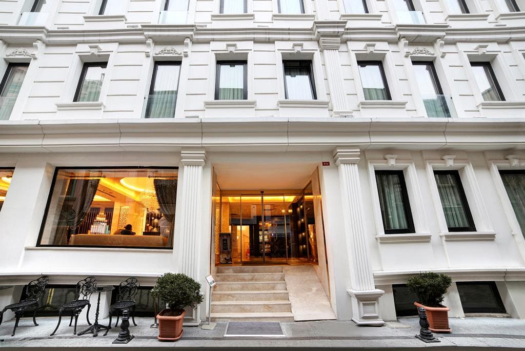 Great Fortune Hotel & Spa 2