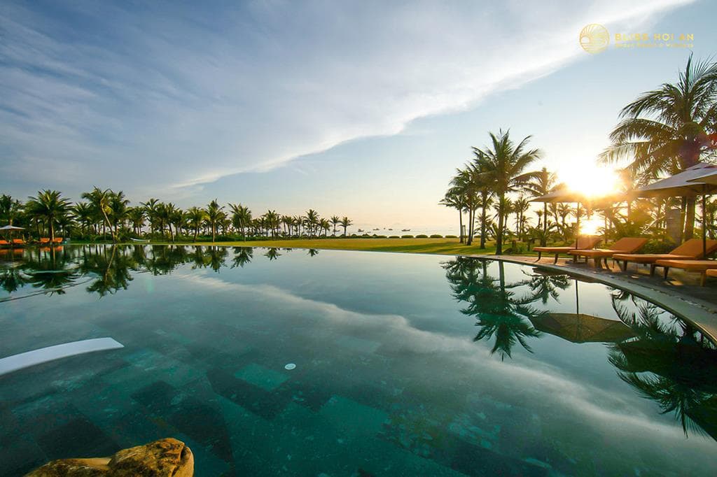 Ultiem genieten: 10 dagen Bliss Hoi An Beach Resort & Wellness voor €1704