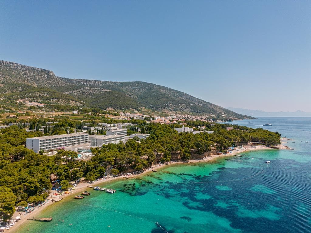 Mega deal: 4 dagen Bluesun Elaphusa Bol nu voor maar €124!