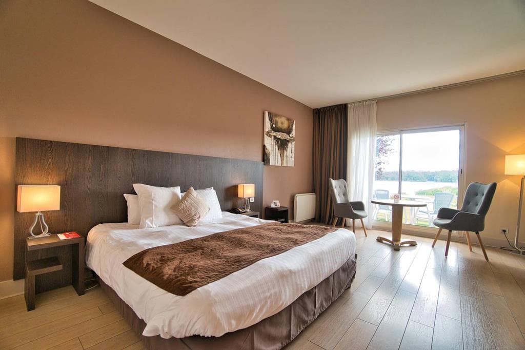 Hotel du Golf de l'Ailette The Originals Relais