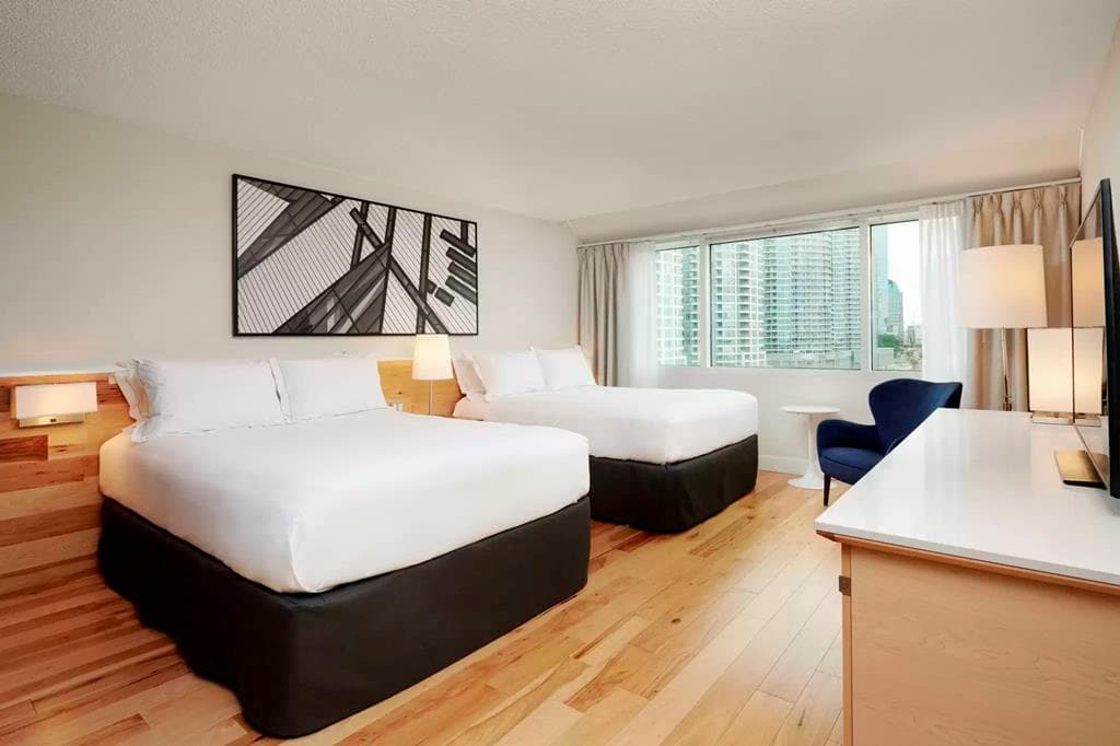 Radisson Blu Toronto Downtown 4