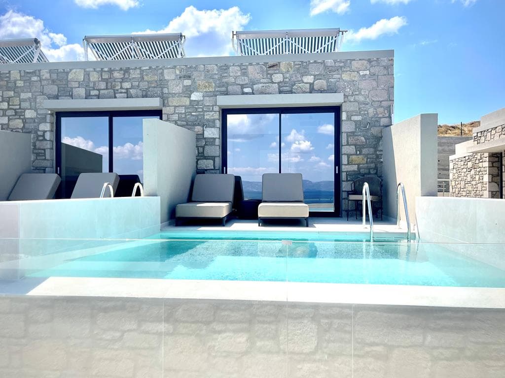 Eleia Seafront Villas