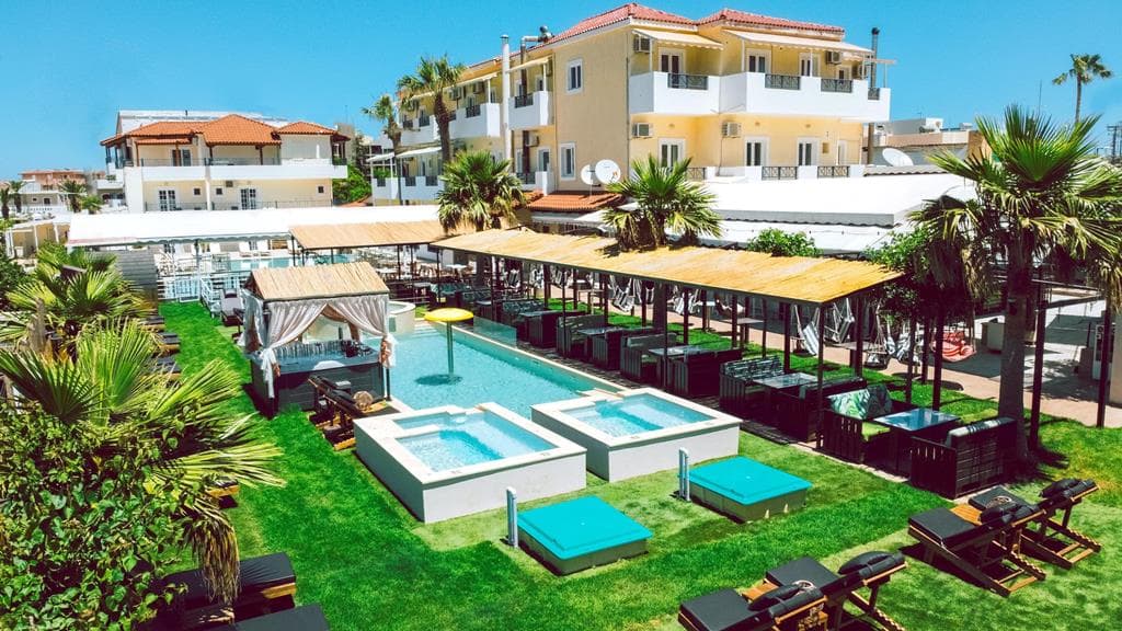 Topdeal: 8 dagen Philoxenia in Malia voor €680 – Jouw Griekse favoriet!