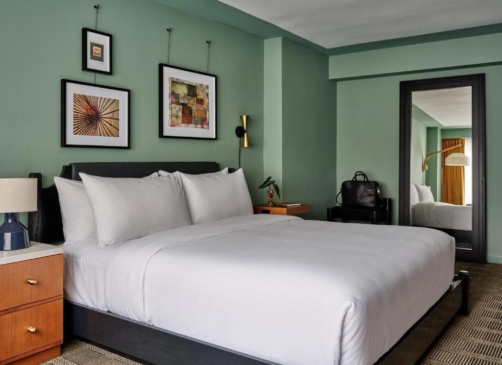 Romer Hell's Kitchen 1