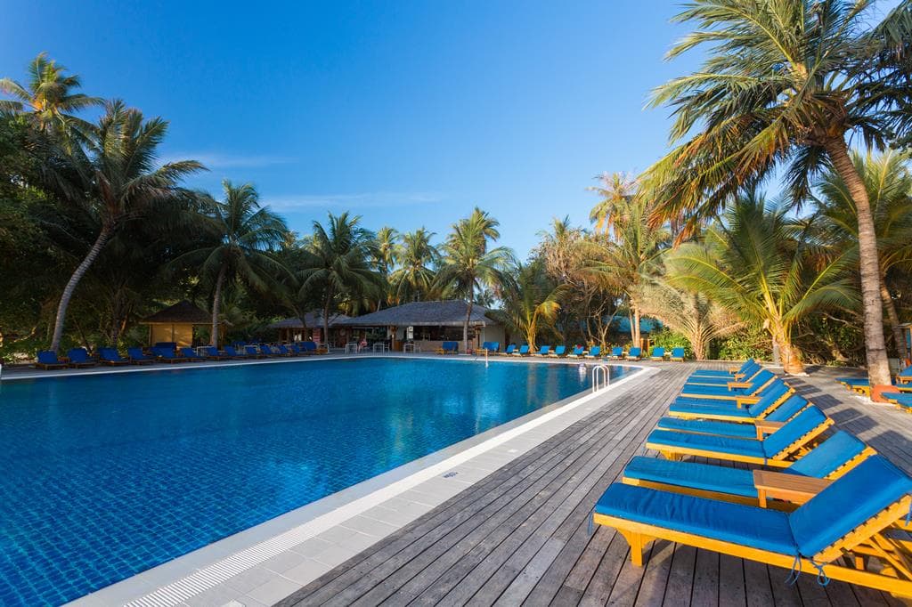 Meeru Maldives Resort Island 4