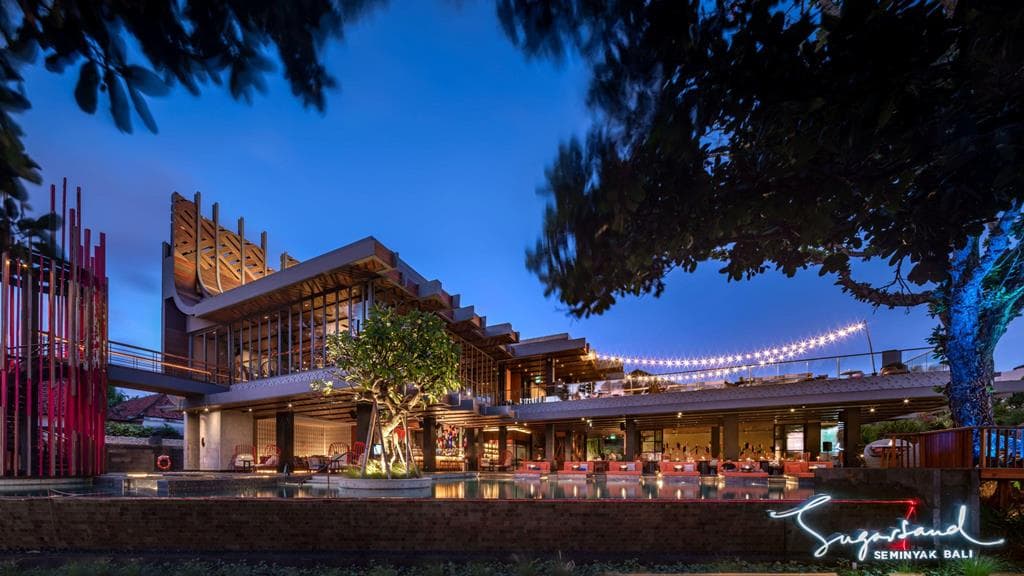 Indigo Bali Seminyak Beach