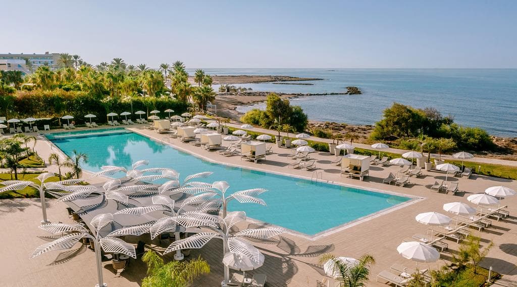 The Ivi Mare By Louis Hotels