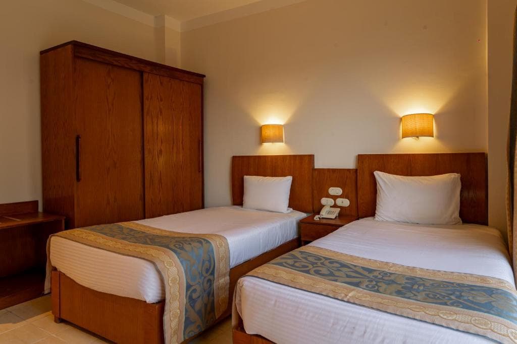 Empire Beach Resort 1