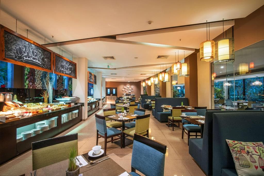 Melia Danang Beach Resort 3