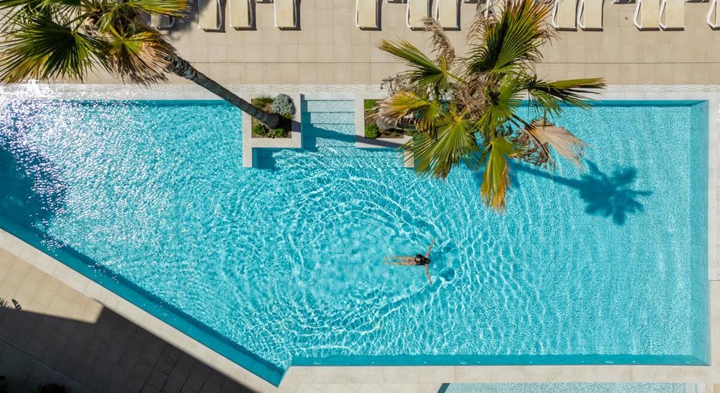 AQUA Hotel The Breeze