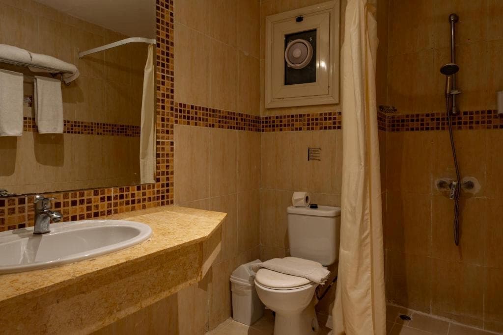 Empire Beach Resort 2