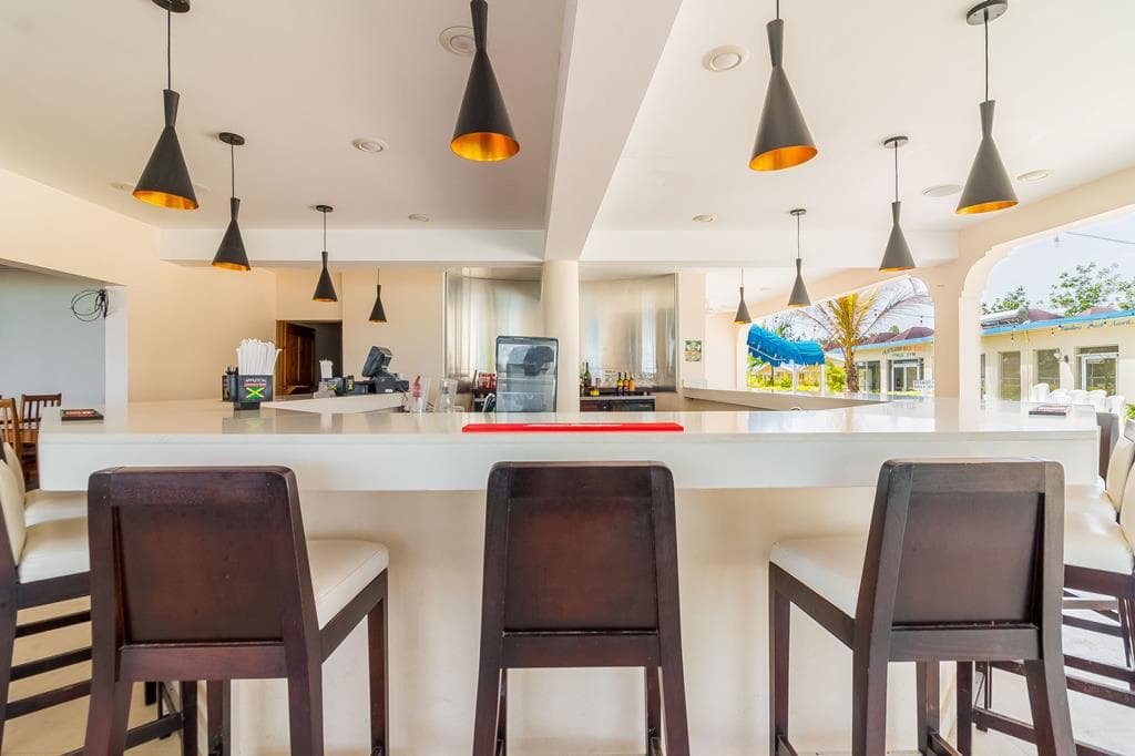 Travellers Beach Resort 3