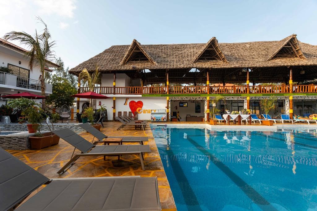 Ultiem genieten: 9 dagen Canary Golden Hotel Nungwi voor €991