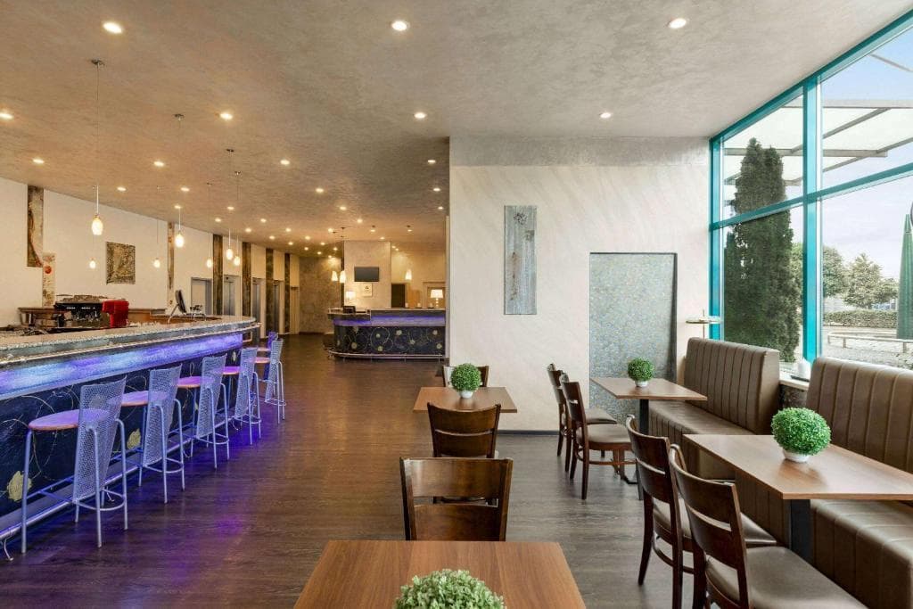 Amedia Express Prag a Trademark by Wyndham