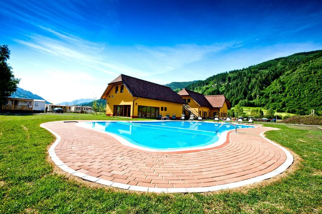 Bella Austria Happy Camp