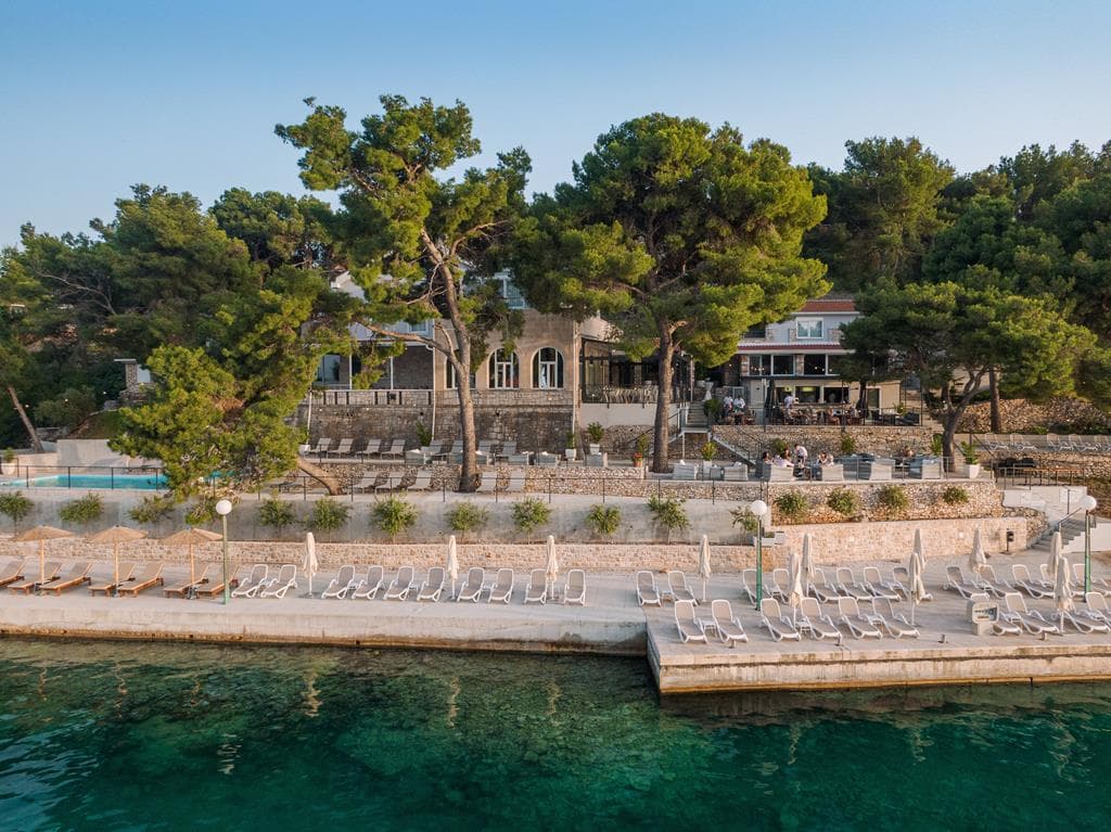 Milna Osam Adult Only