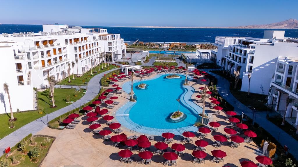 Rixos Radamis Oasis Hotel