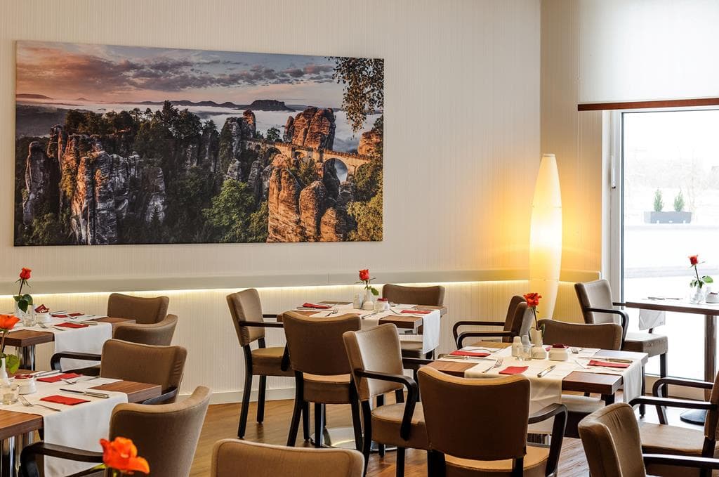 Amedia Hotel Dresden Elbpromenade by Wyndham 3