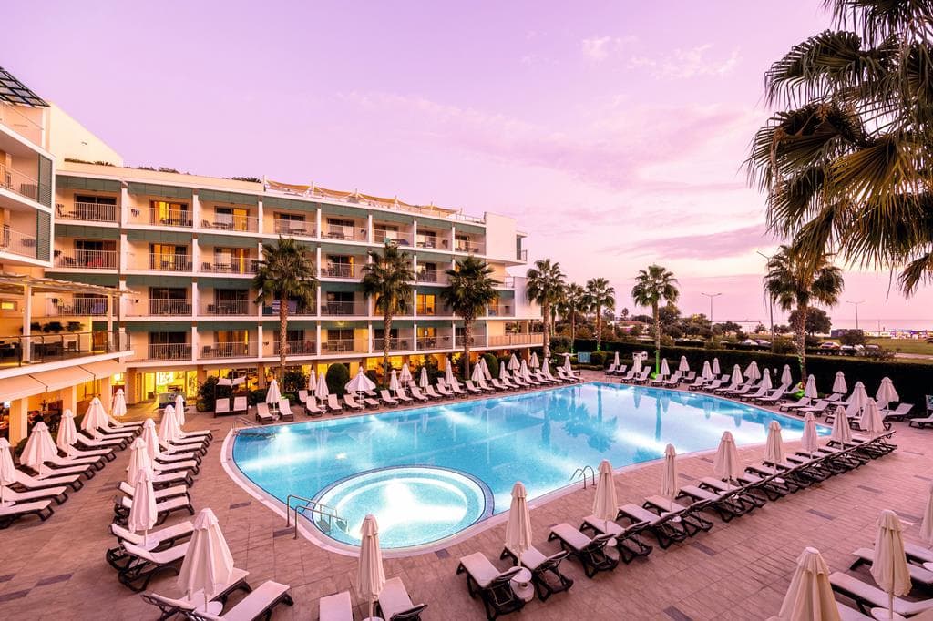 TUI BLUE Barut Andiz