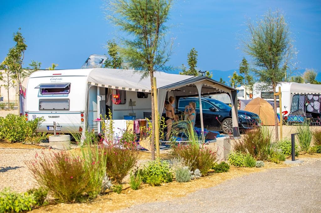 Bizar laag: 4 dagen Camping Omisalj in Kroatië voor €133!