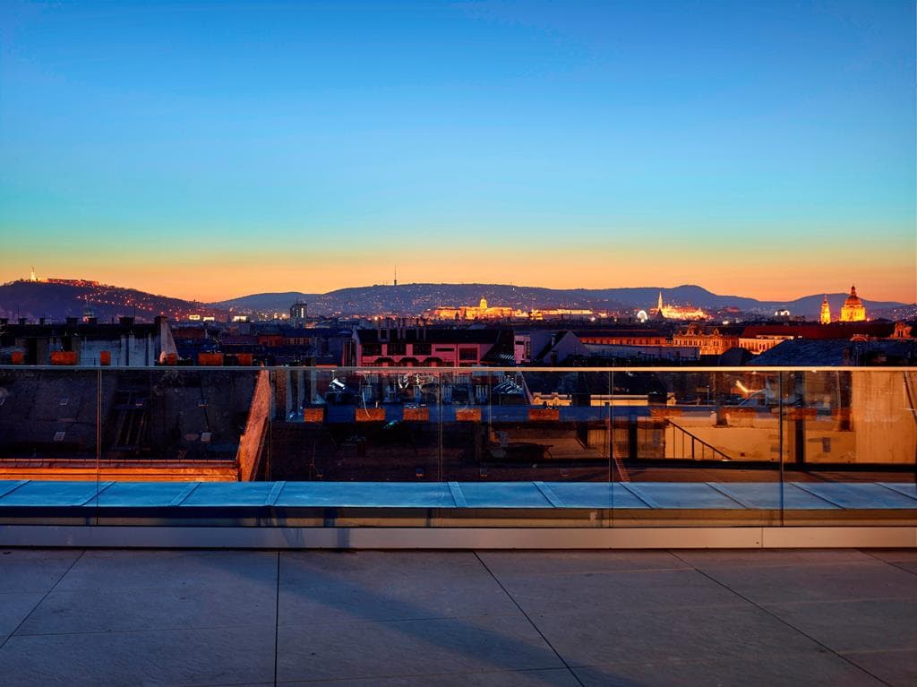 EST Grand Hotel Savoy Budapest
