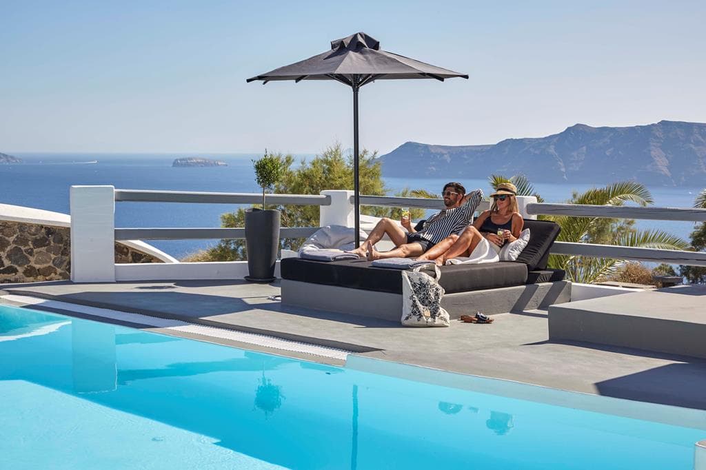 Ultiem genieten in Oia: 8 dagen Mr & Mrs White Santorini €1278