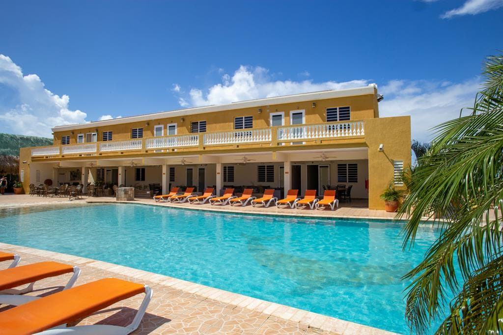Hillside Resort Bonaire 2