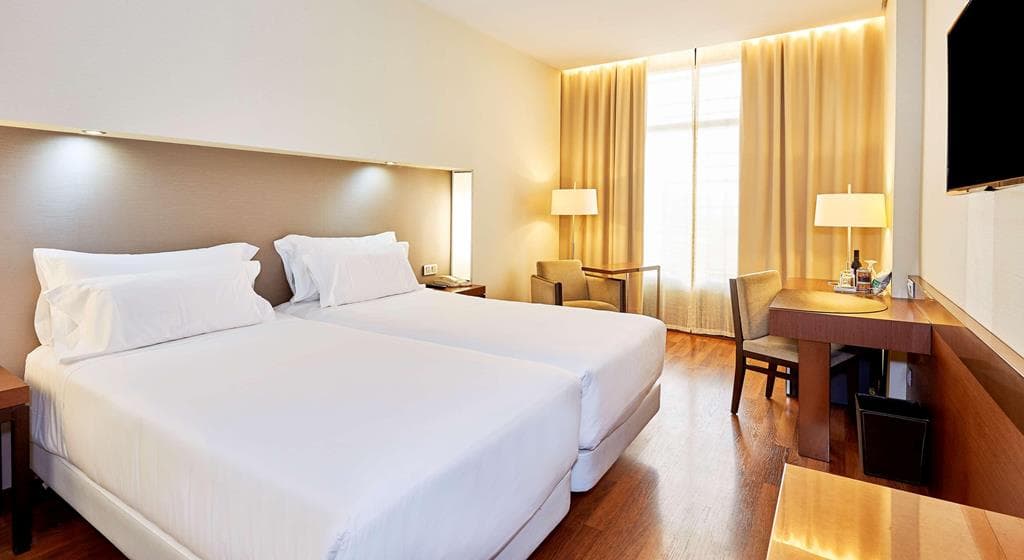 NH Sevilla Plaza de Armas 1