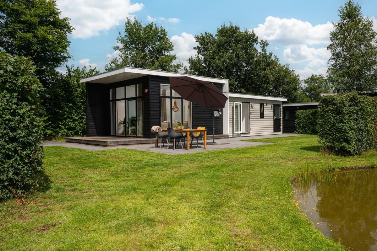 Forest lodge
