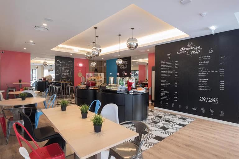 STAY Porto Centro Trindade 3