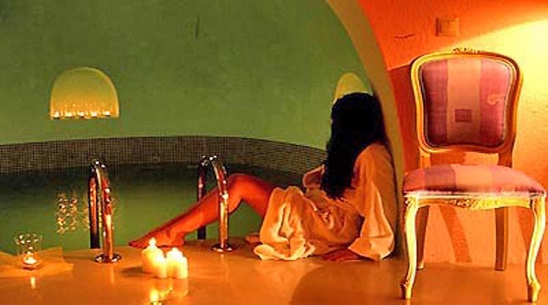 Katikies Chromata Santorini 2