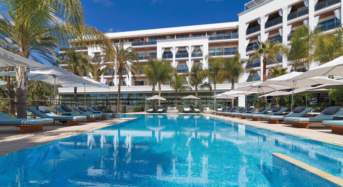 Topdeal: 8 dagen Aguas de Ibiza Grand Luxe in Santa Eulalia voor €762
