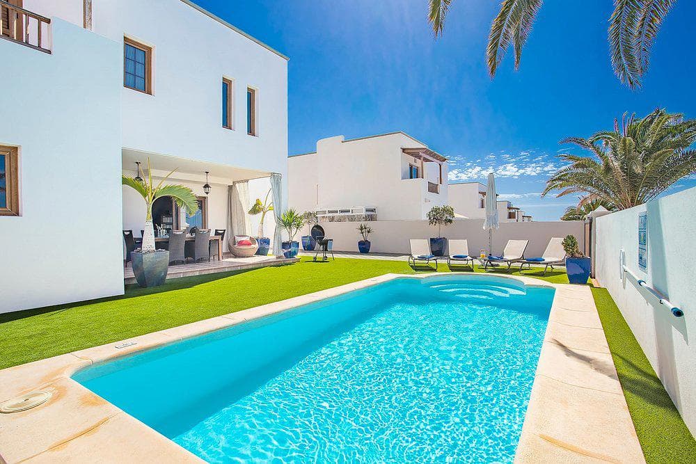 Wauw-factor: 8 dagen Villa Las Caletas Village in Costa Teguise voor €1132