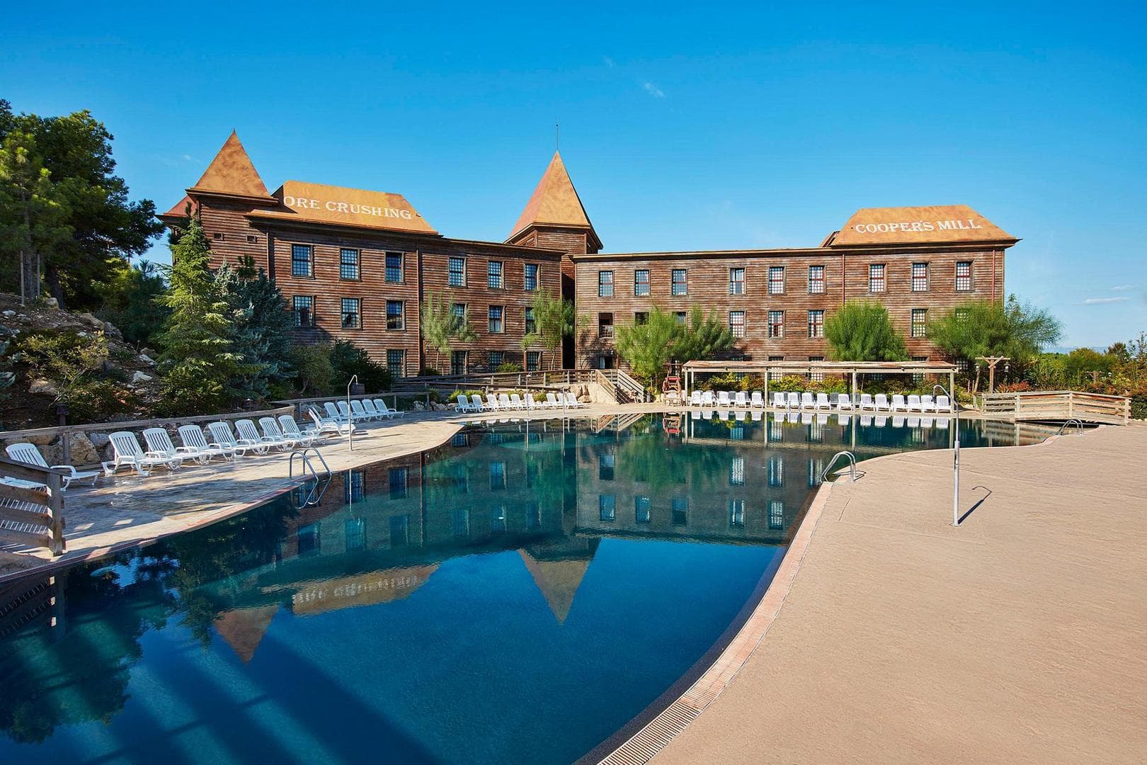 Topdeal: 8 nachten PortAventura Gold River Salou voor €445