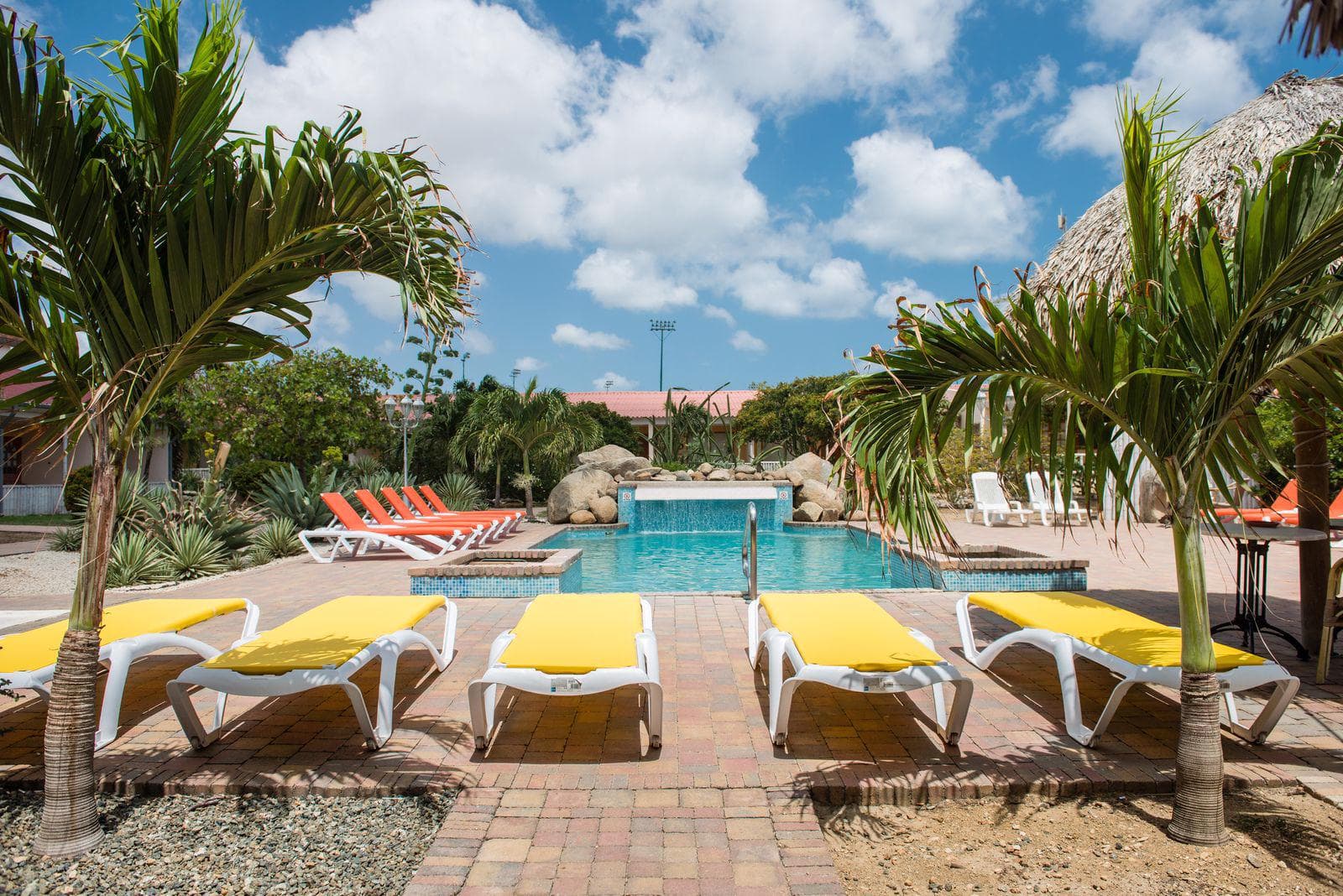 Verwennerij in Oranjestad: 9 Dagen Appartement voor €1067!