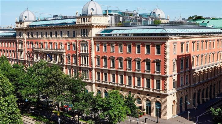 Leonardo Dublin Christchurch